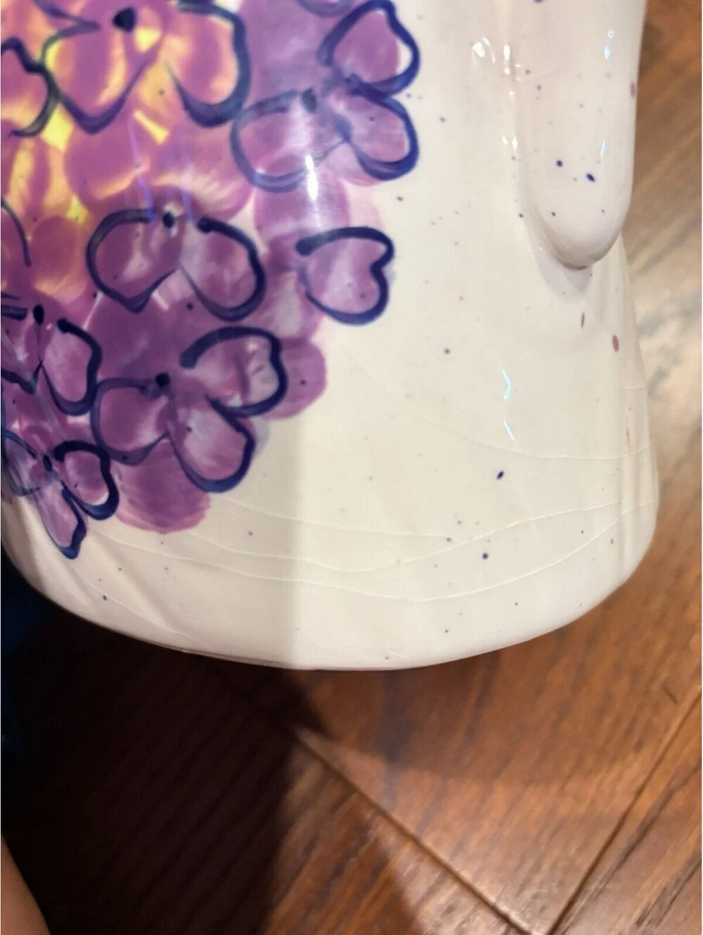 Bella Casa by Ganz Hydrangeas Handpainted Stretch Vase And Matching Plate
